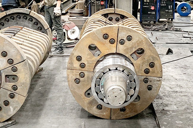 重型锤式破碎机转子