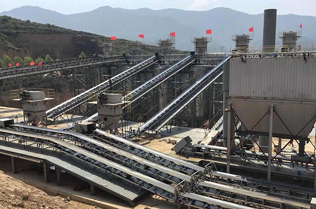 山西某砂石厂输送机现场.jpg